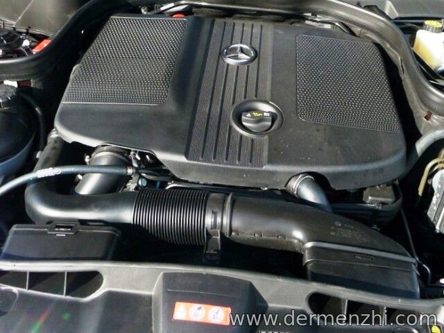 Mercedes-Benz OM651 — семейство рядных четырёхцилиндровых дизельных двигателей